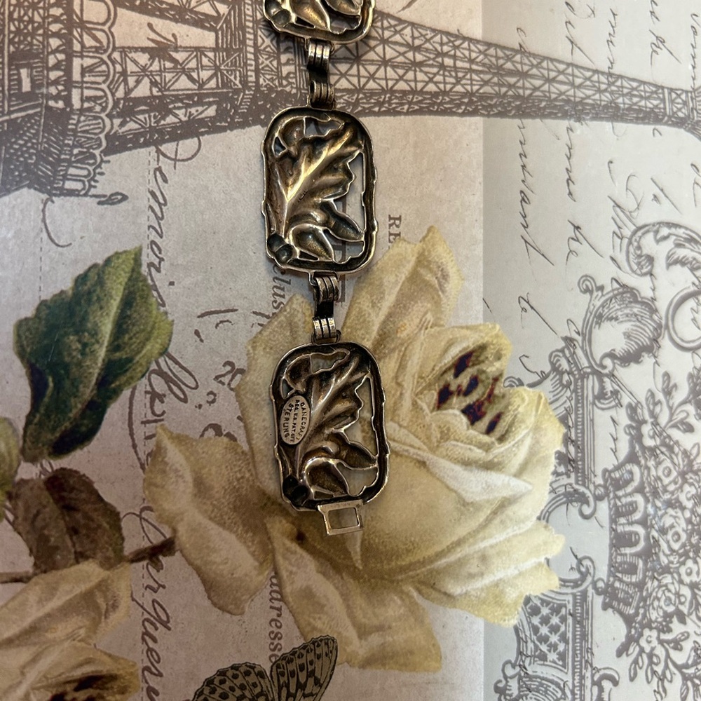 Stunning vintage  DANECRAFT STERLING acorn panel bracelet - Picture 5 of 7